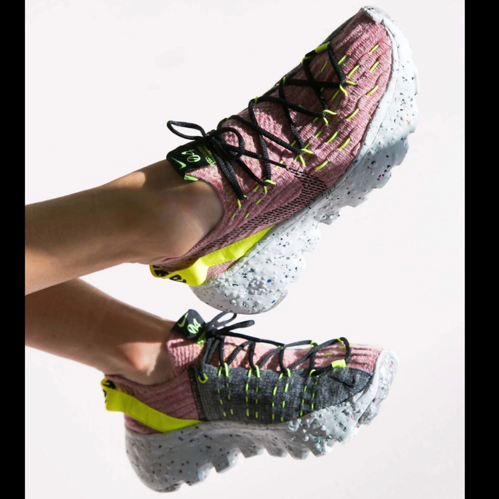 ✔️ New✔️ NIKE Space Hippie 04 'Lemon Venom'